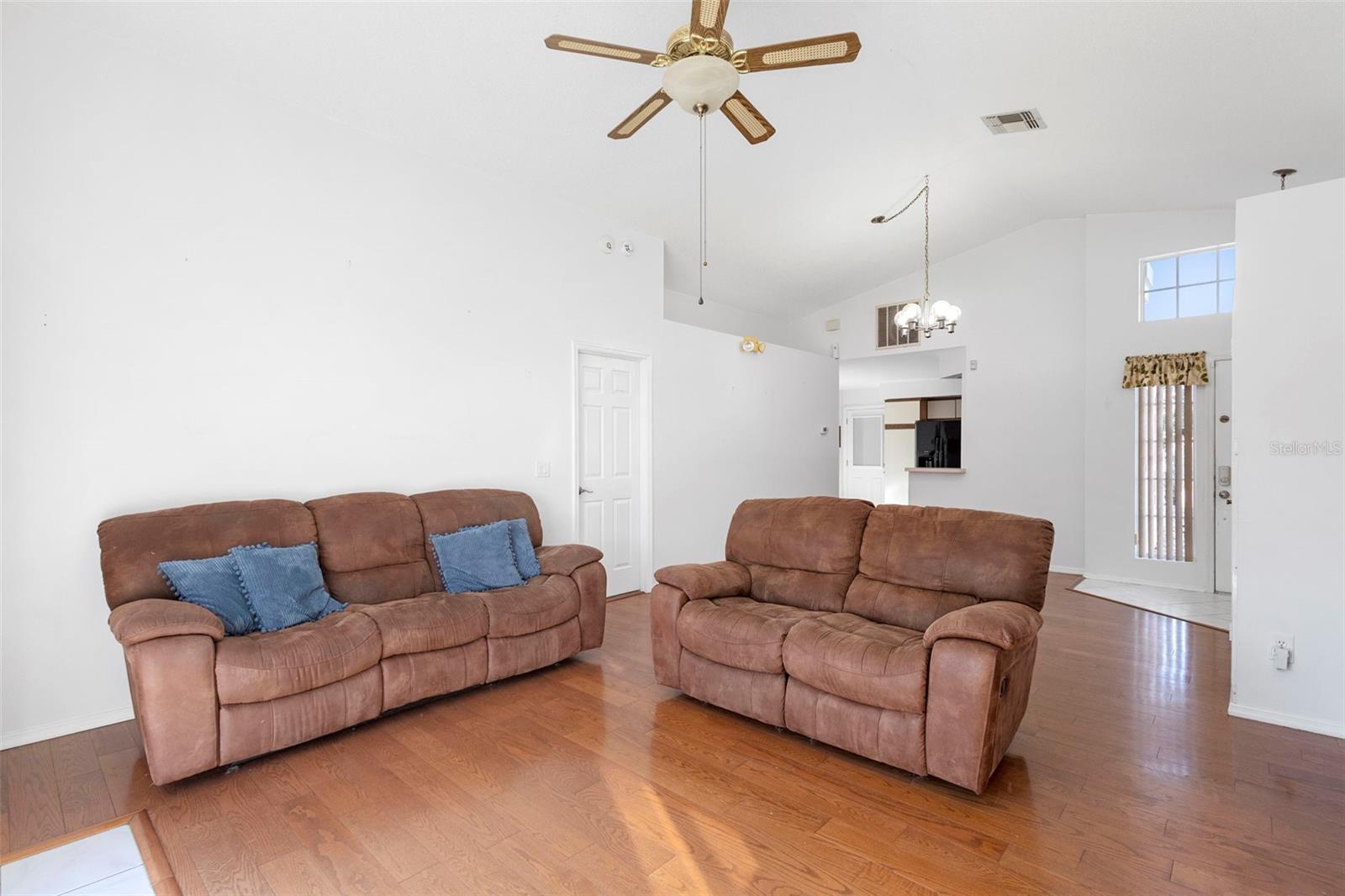 1530 LARKS NEST CT, ORLANDO, FL, 32824
