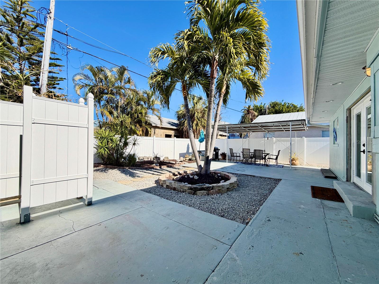 13299 3RD ST E #S, MADEIRA BEACH, FL, 33708