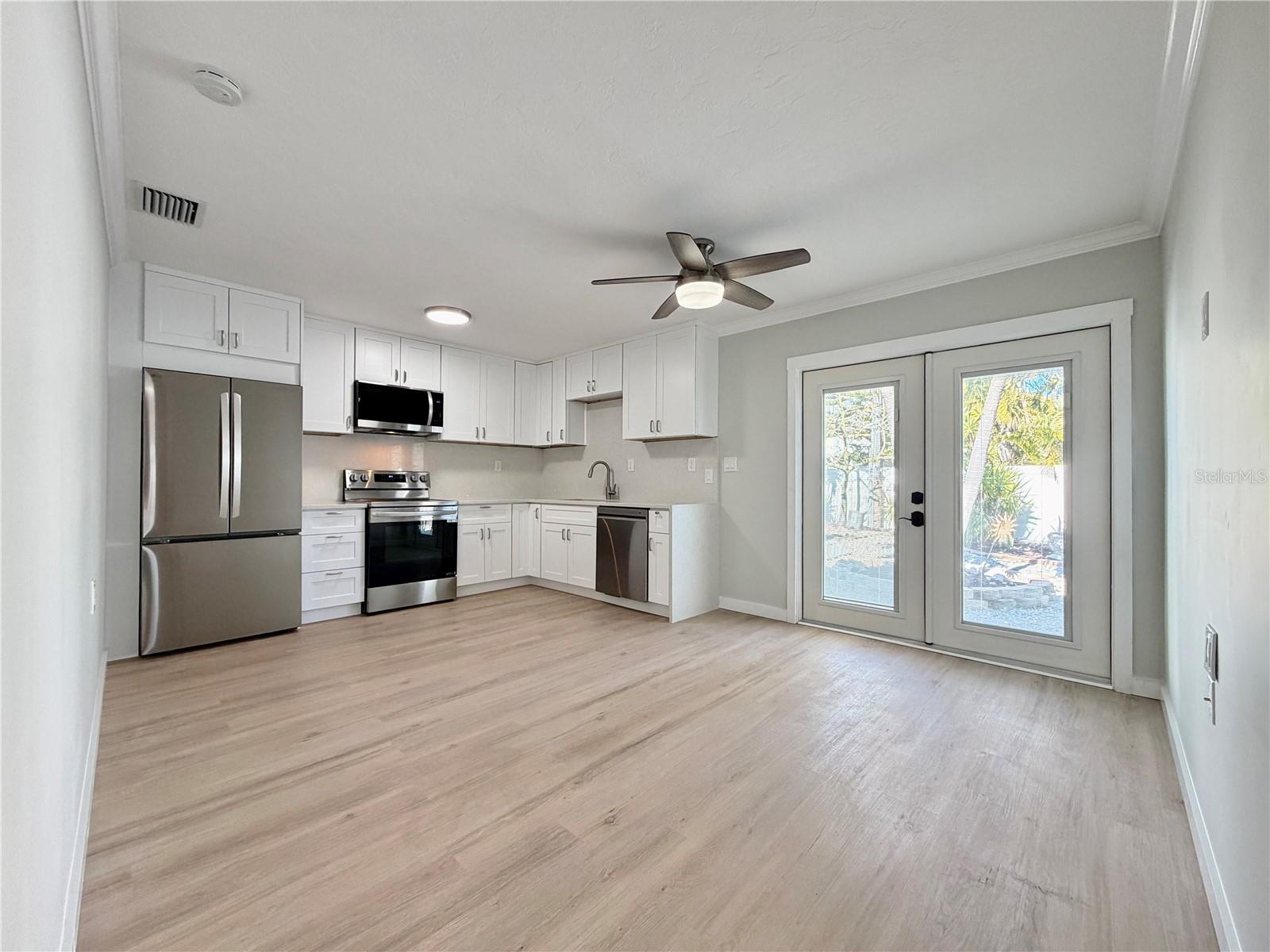 13299 3RD ST E #S, MADEIRA BEACH, FL, 33708