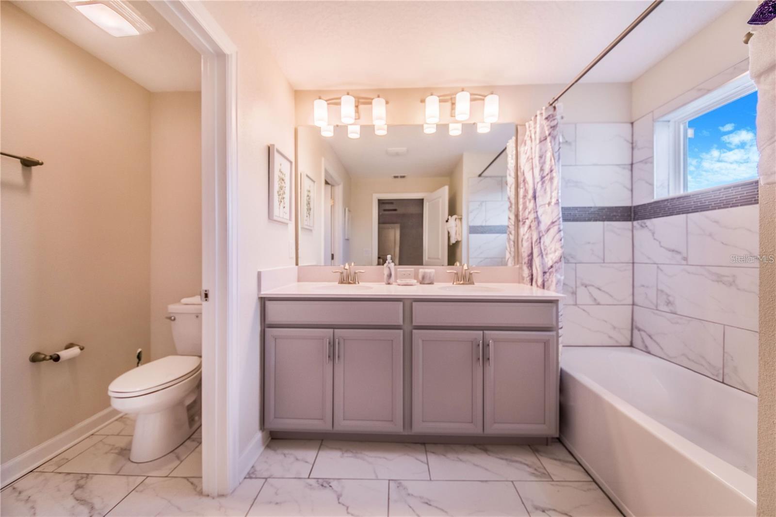 8977 CABOT CLIFFS DR, DAVENPORT, FL, 33896
