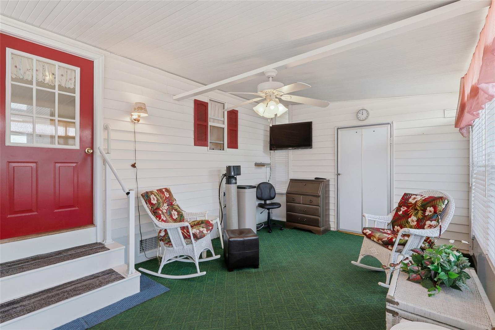 5244 MOHAWK ST, ZEPHYRHILLS, FL, 33542