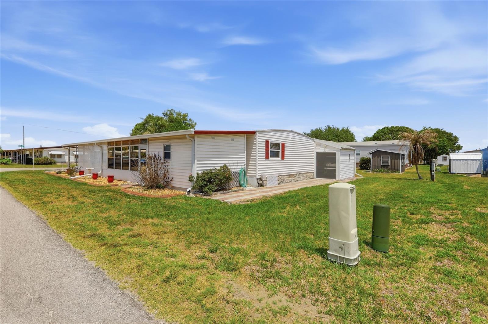5244 MOHAWK ST, ZEPHYRHILLS, FL, 33542