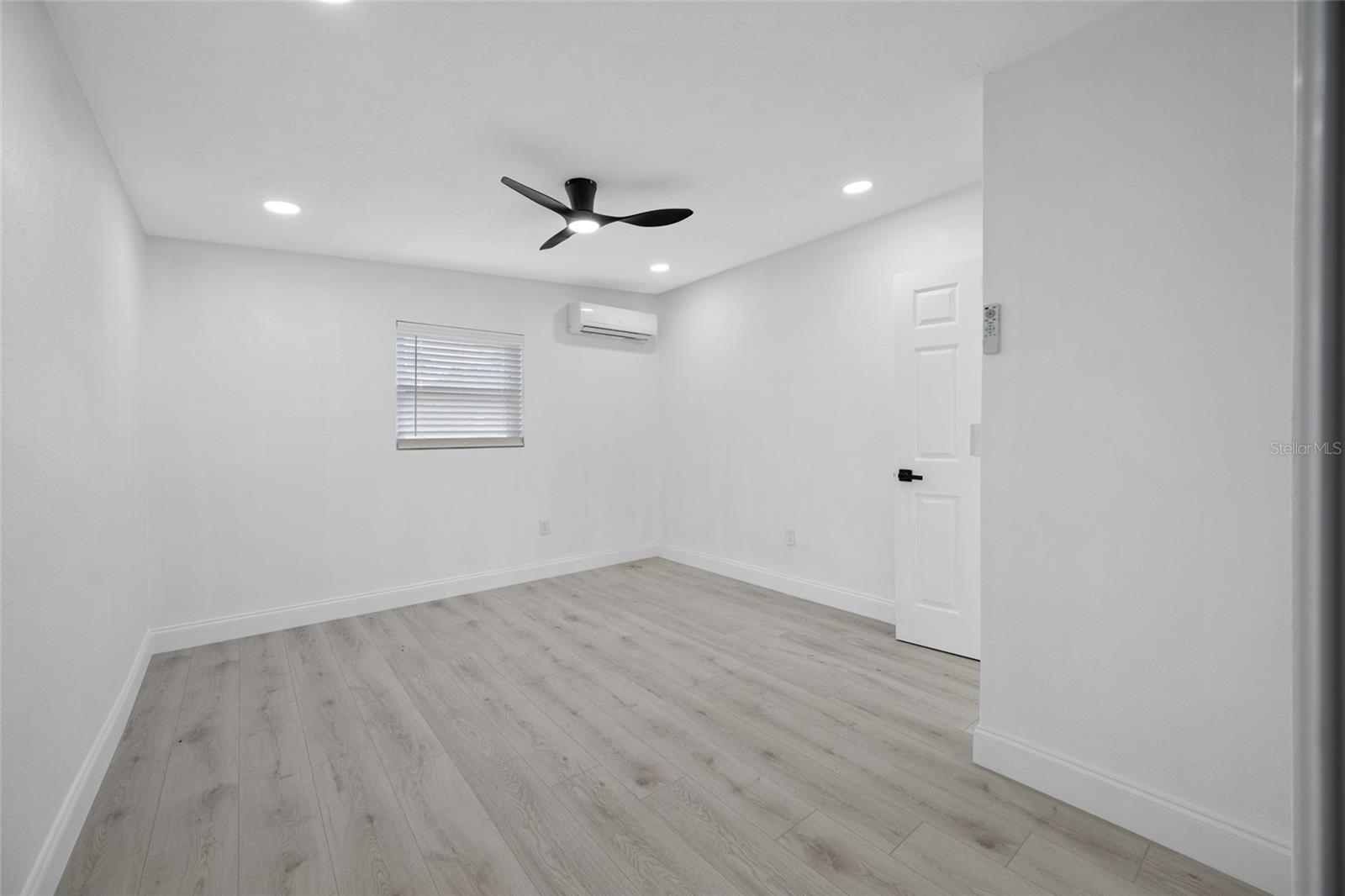 6908 11TH AVE E, PALMETTO, FL, 34221