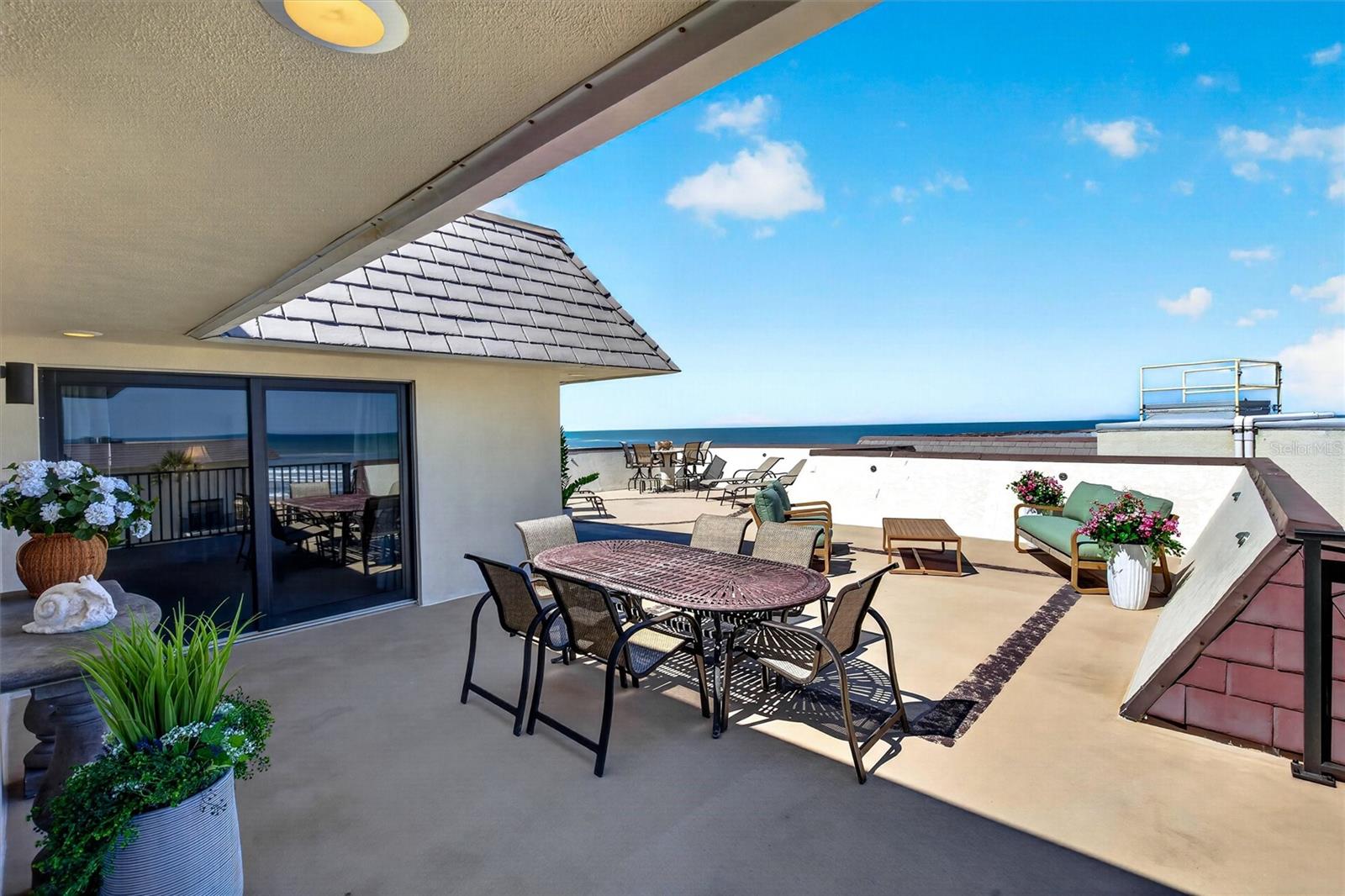 935 OCEAN SHORE BLVD #405, ORMOND BEACH, FL, 32176