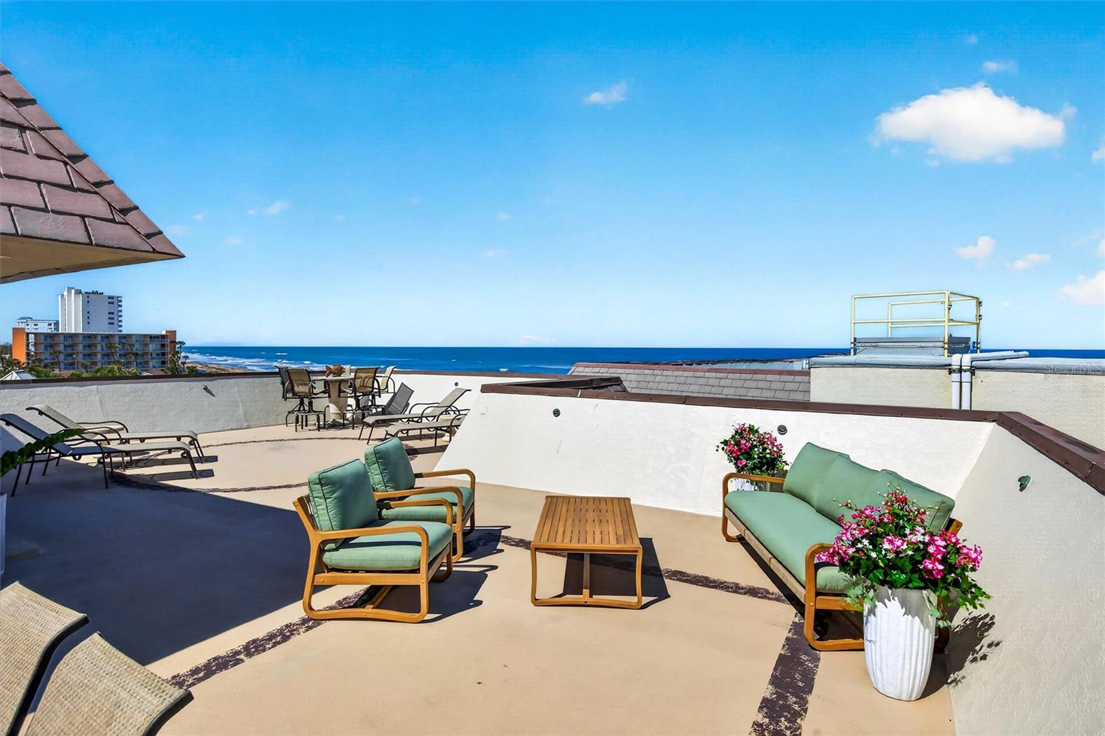 935 OCEAN SHORE BLVD #405, ORMOND BEACH, FL, 32176