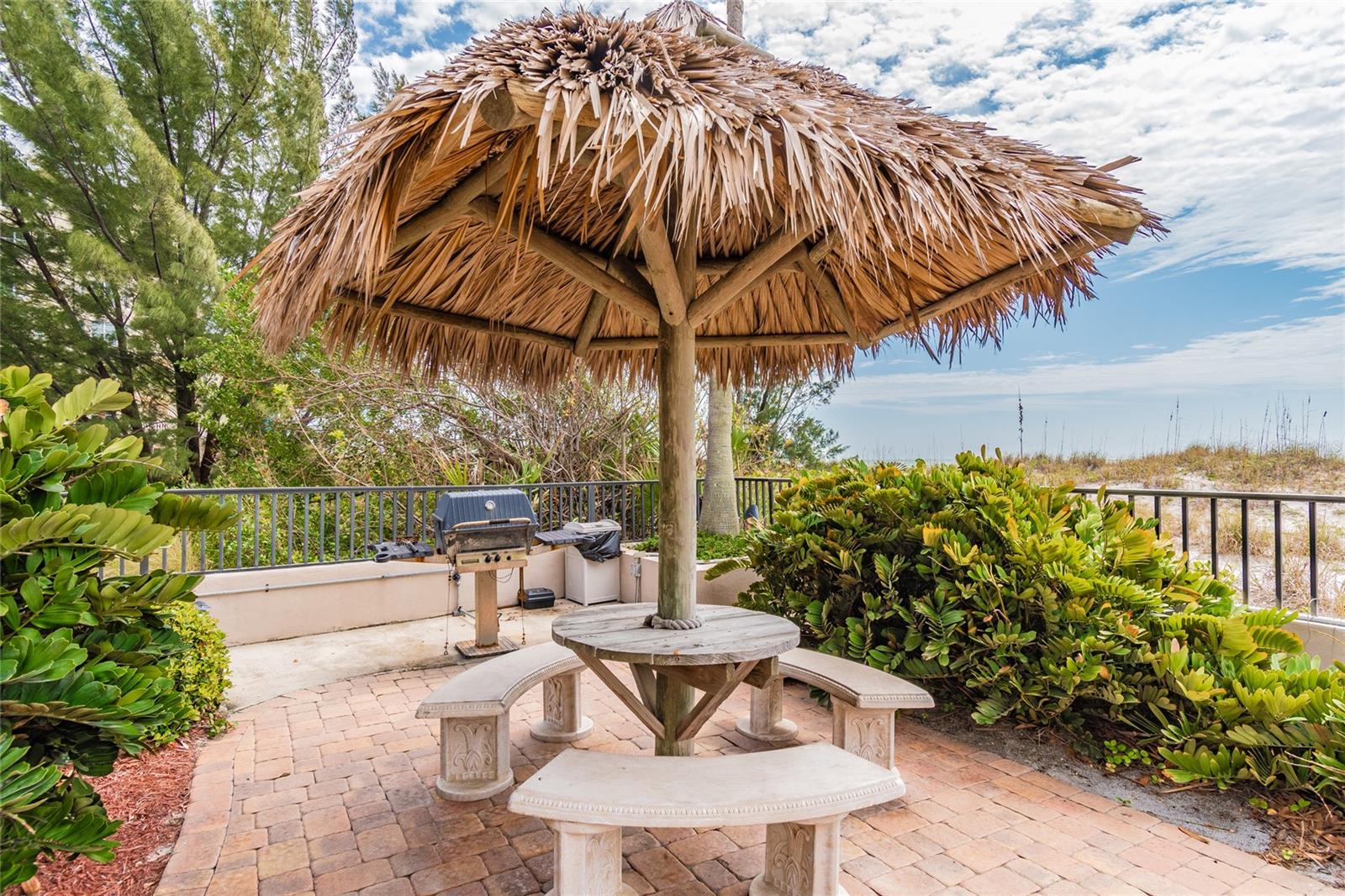 13650 GULF BLVD #402, MADEIRA BEACH, FL, 33708