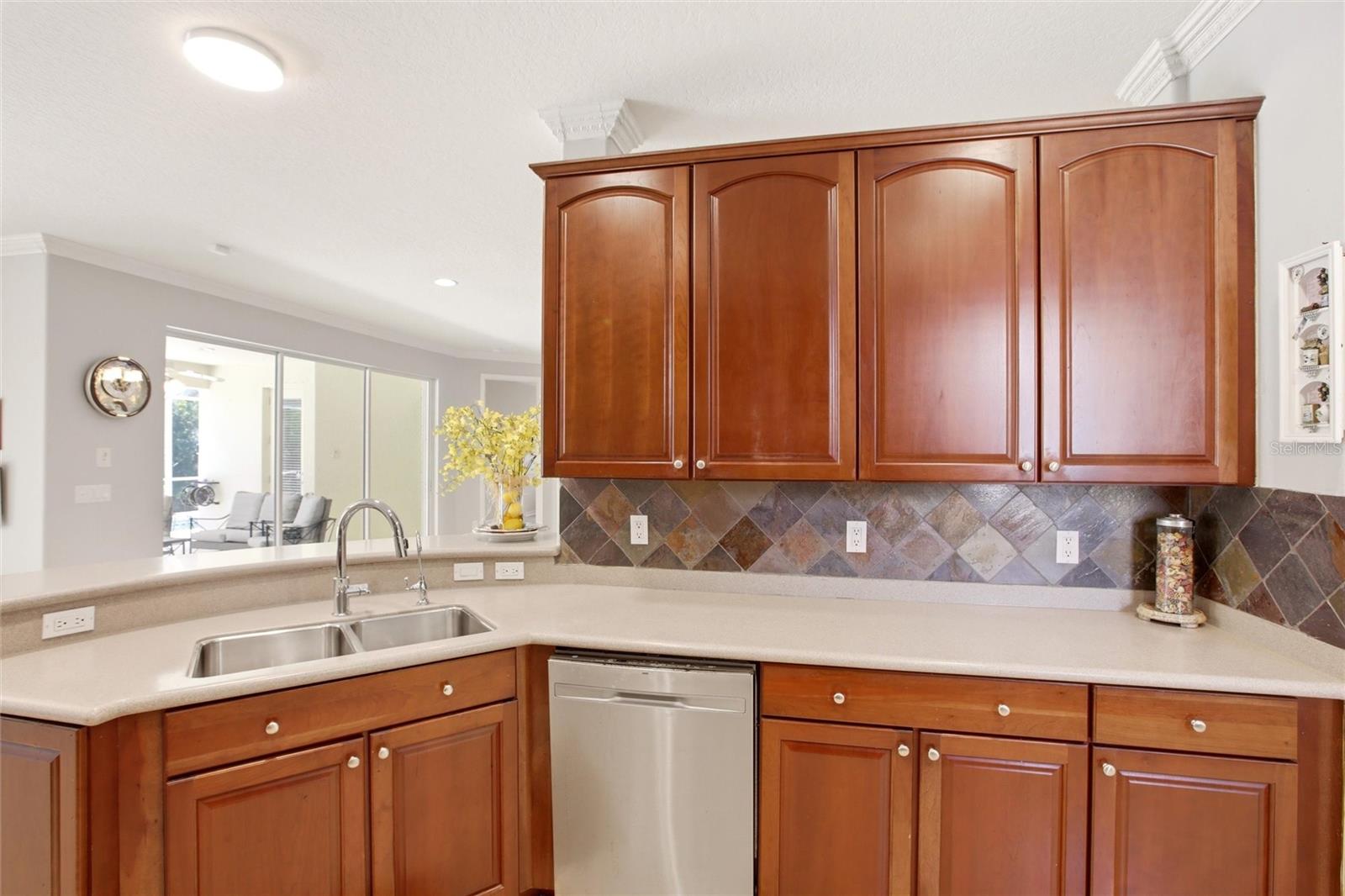 7131 67TH TER E, BRADENTON, FL, 34203