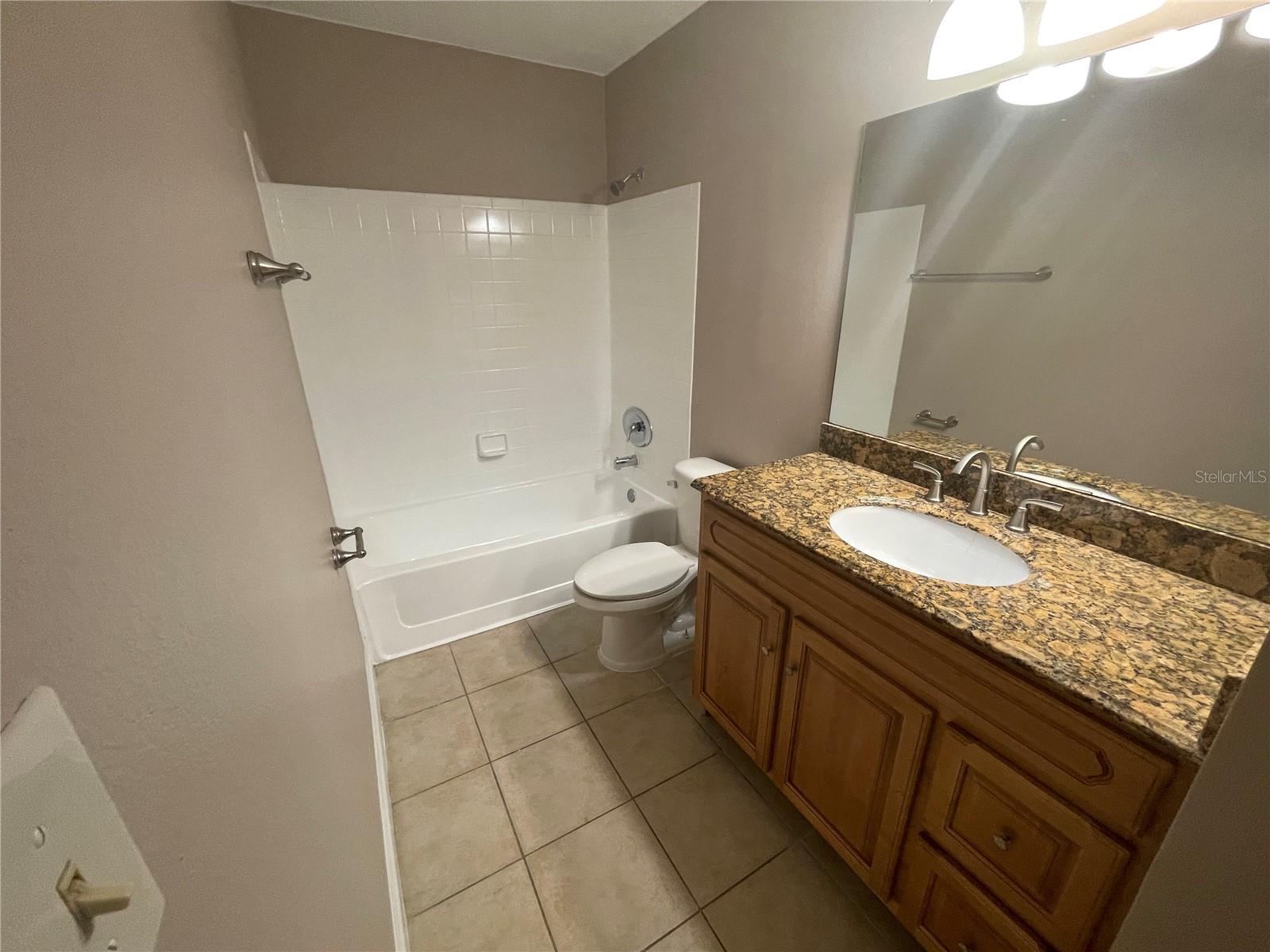 236 AFTON SQ #106, ALTAMONTE SPRINGS, FL, 32714