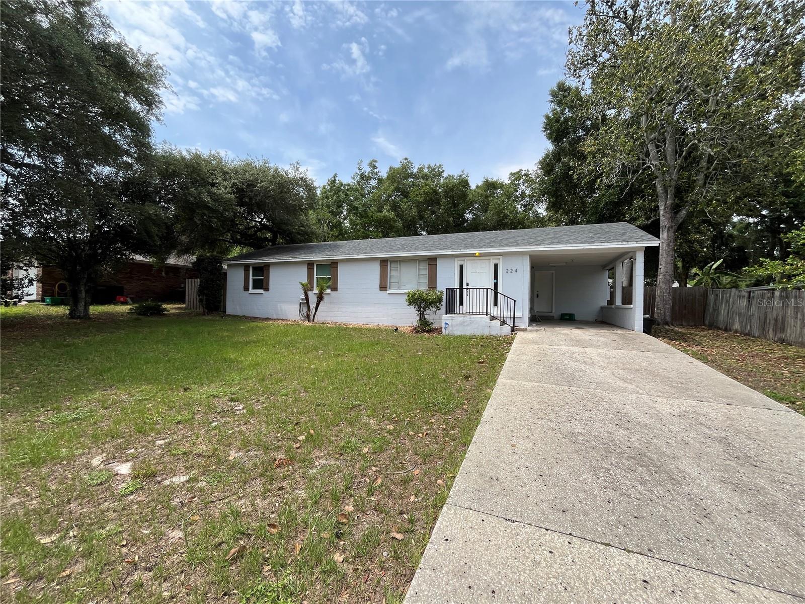 224 LAKEWOOD DR, DEBARY, FL, 32713