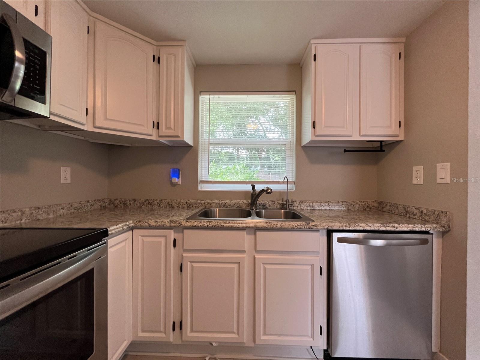 224 LAKEWOOD DR, DEBARY, FL, 32713
