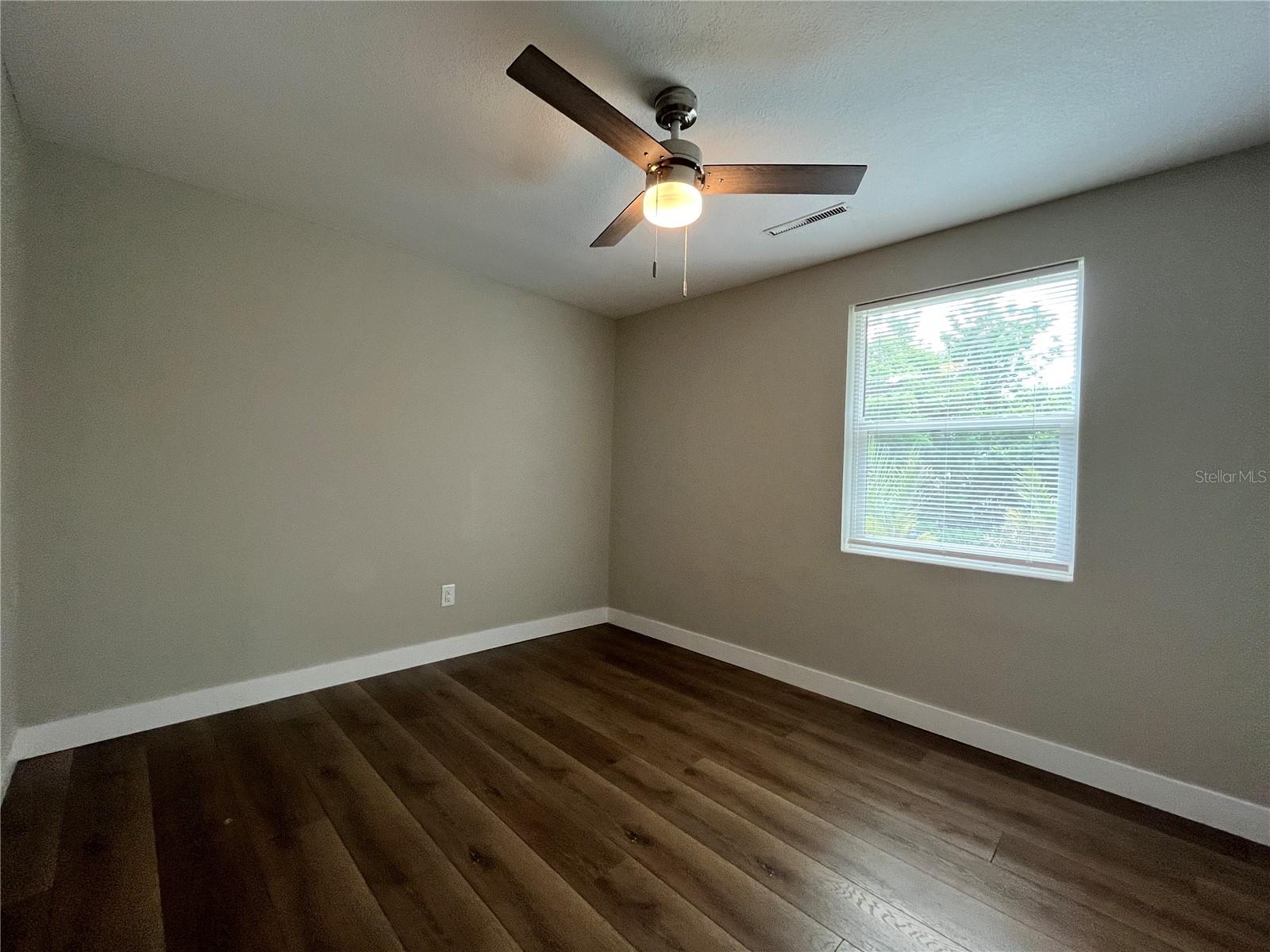 224 LAKEWOOD DR, DEBARY, FL, 32713