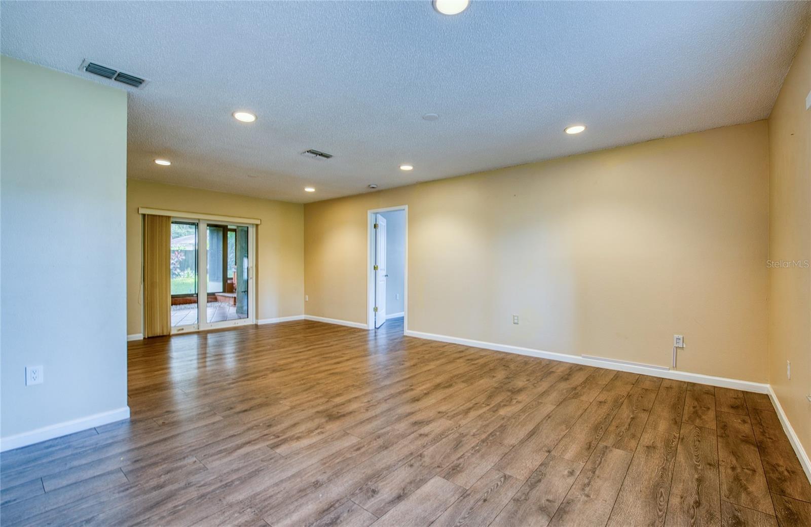 2143 SALISBURY CT, PALM HARBOR, FL, 34683