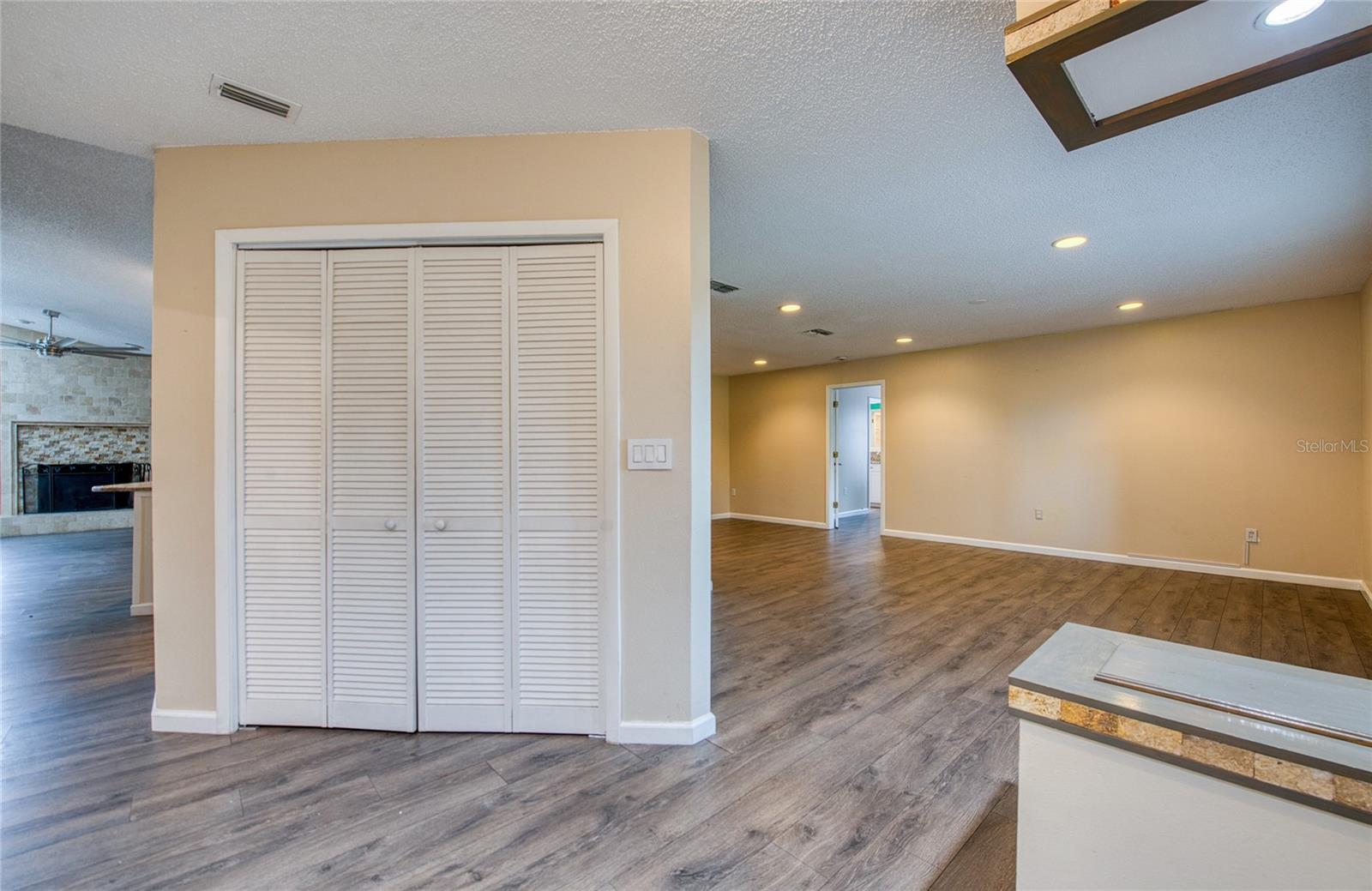 2143 SALISBURY CT, PALM HARBOR, FL, 34683