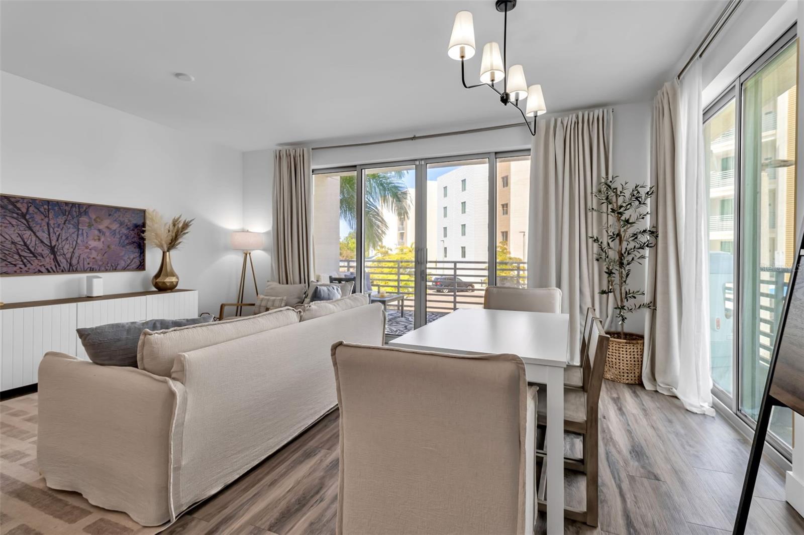 1703 N TAMIAMI TRL #211, SARASOTA, FL, 34234