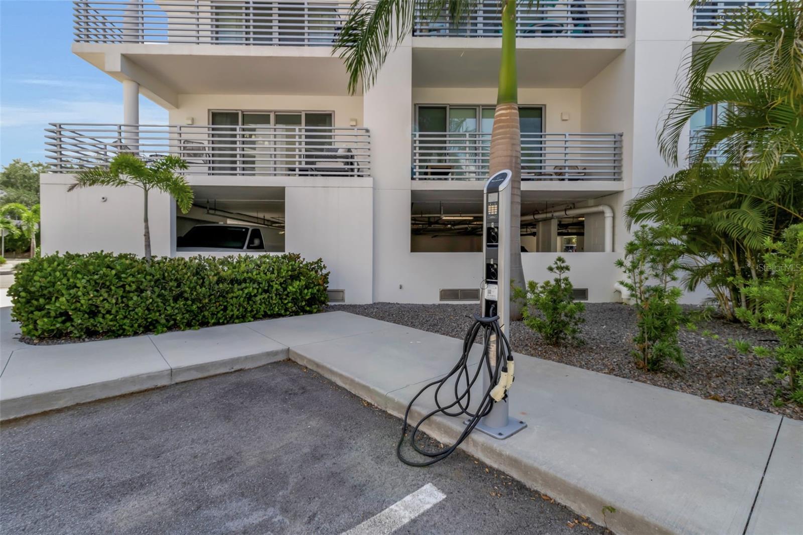 1703 N TAMIAMI TRL #211, SARASOTA, FL, 34234