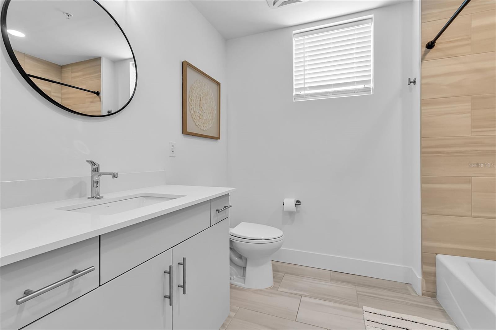 1703 N TAMIAMI TRL #211, SARASOTA, FL, 34234