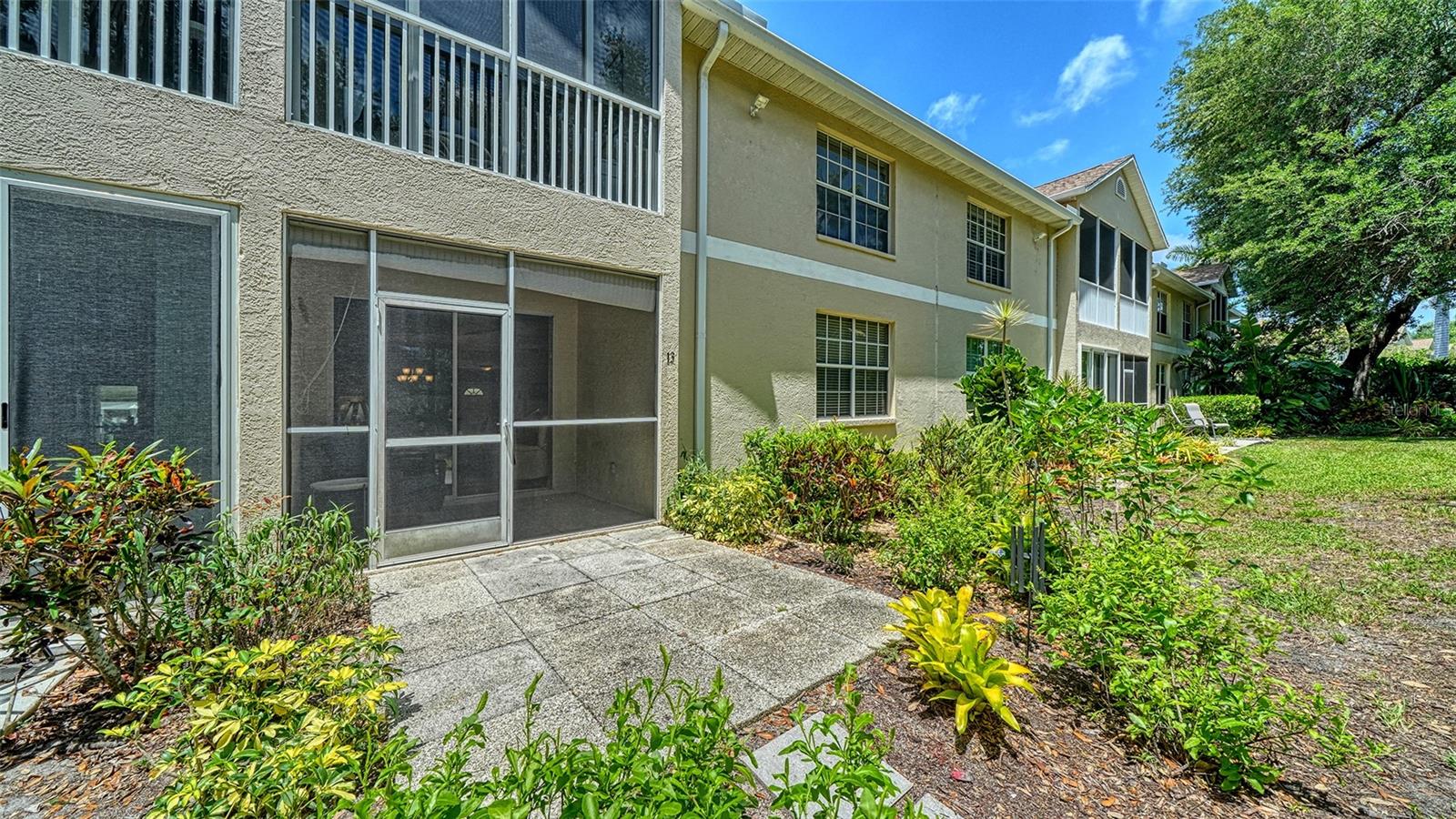 8355 GLENROSE WAY #113, SARASOTA, FL, 34238