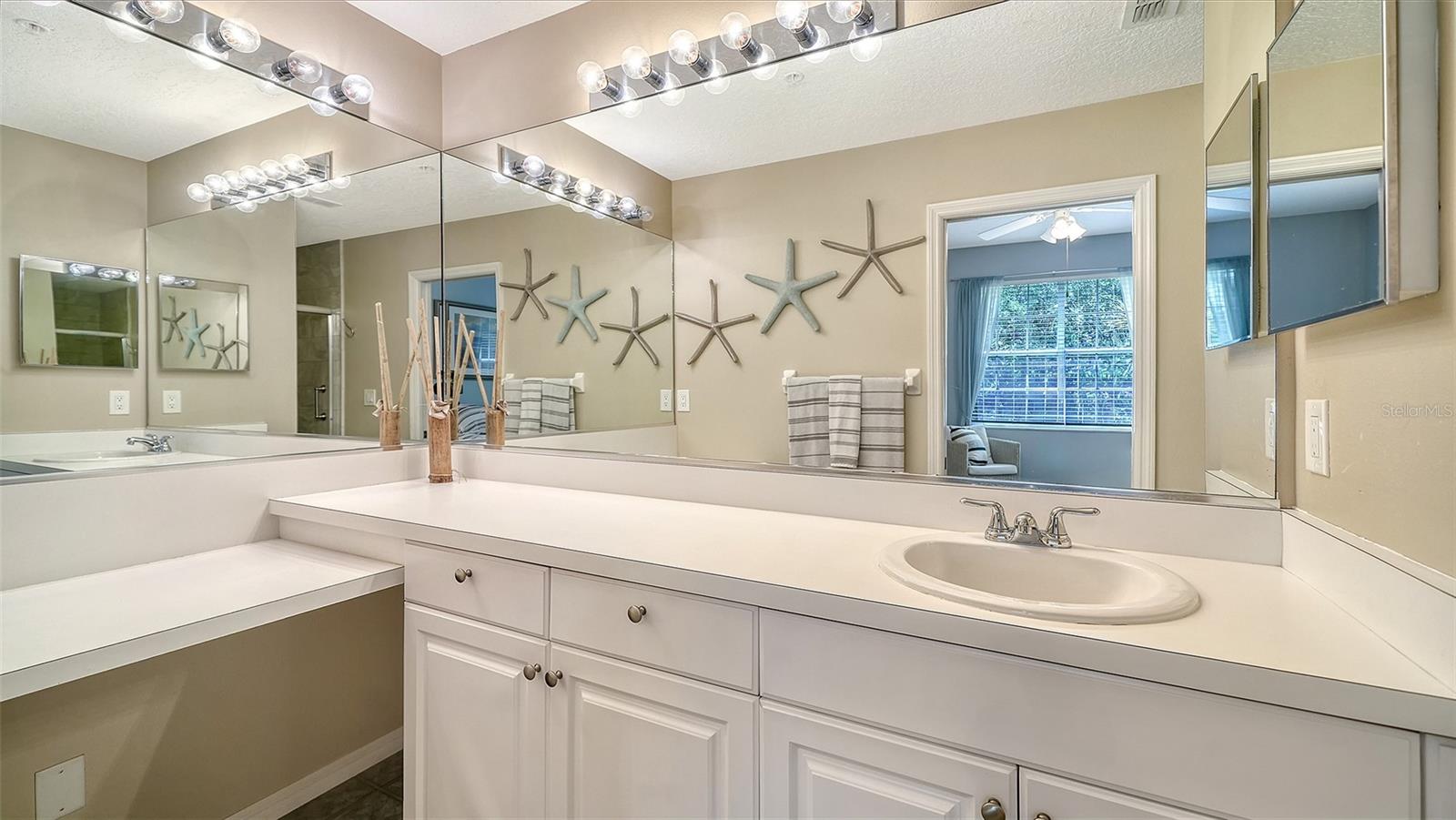 8355 GLENROSE WAY #113, SARASOTA, FL, 34238