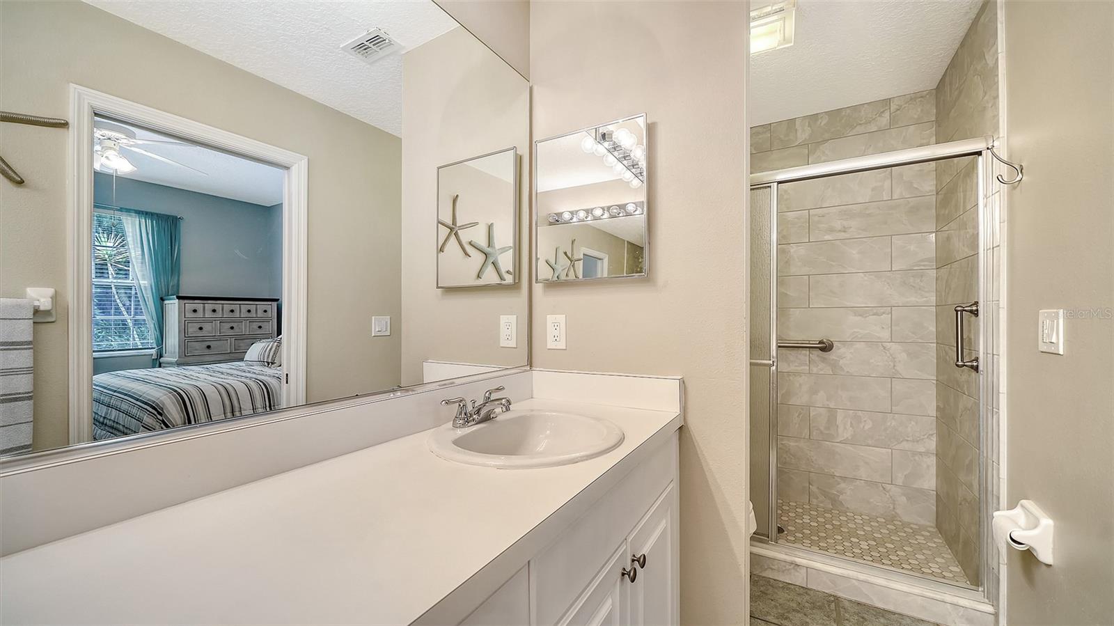 8355 GLENROSE WAY #113, SARASOTA, FL, 34238