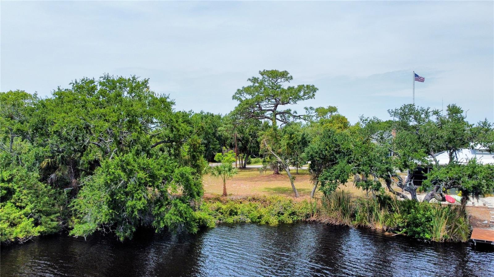 1105 ASHLAND, TARPON SPRINGS, FL, 34689