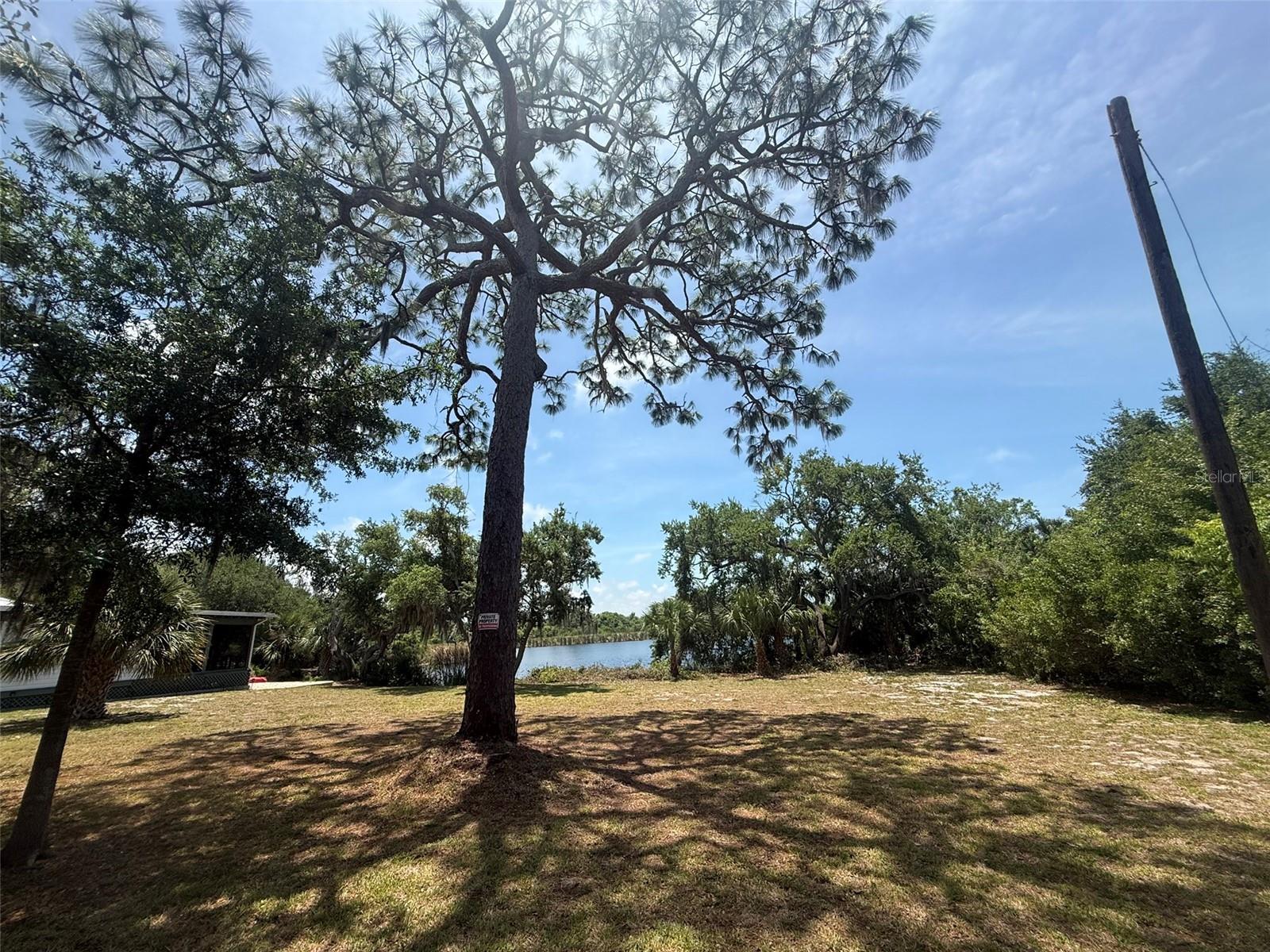 1105 ASHLAND, TARPON SPRINGS, FL, 34689