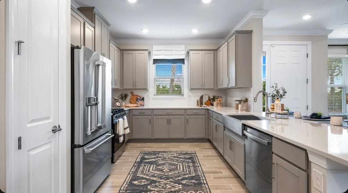 3946 IMMACOLATA WAY, WESLEY CHAPEL, FL, 33543