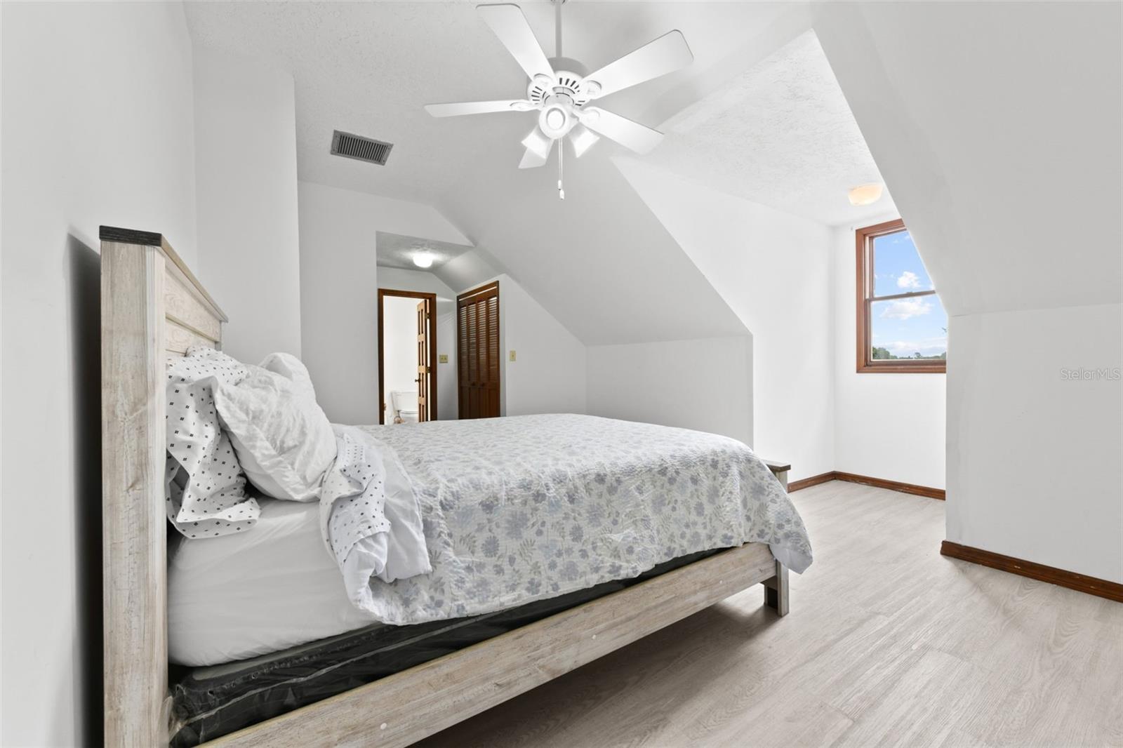 5750 OAK HOLLOW LN, OVIEDO, FL, 32765