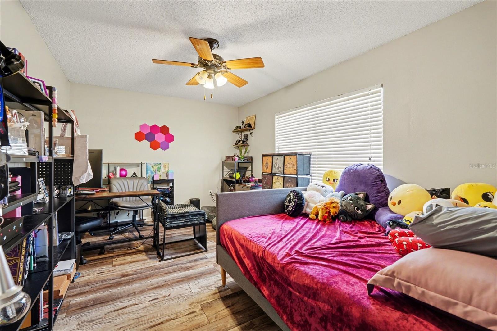 412 W IDLEWILD AVE, TAMPA, FL, 33604