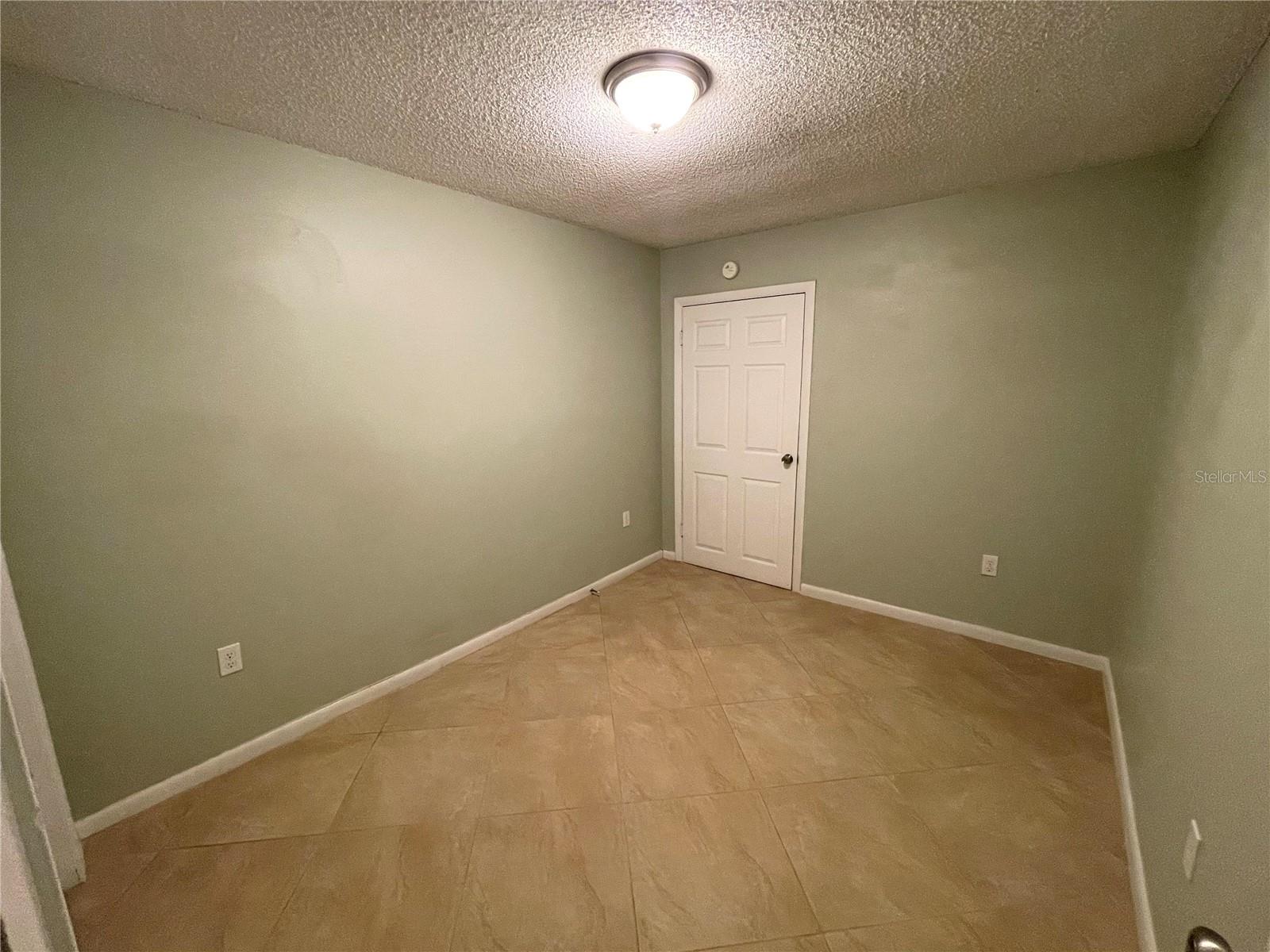 412 W IDLEWILD AVE, TAMPA, FL, 33604