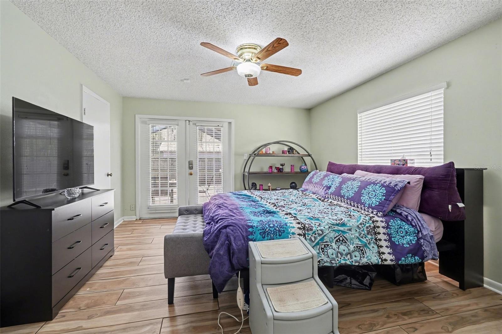 412 W IDLEWILD AVE, TAMPA, FL, 33604