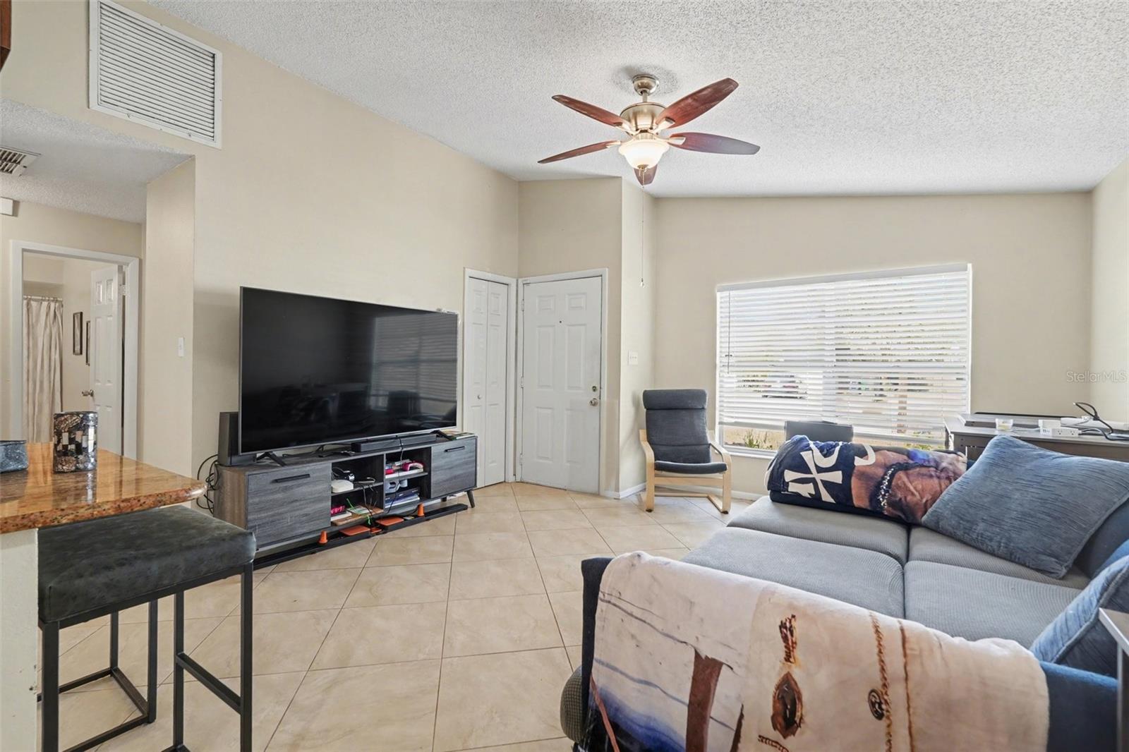 412 W IDLEWILD AVE, TAMPA, FL, 33604