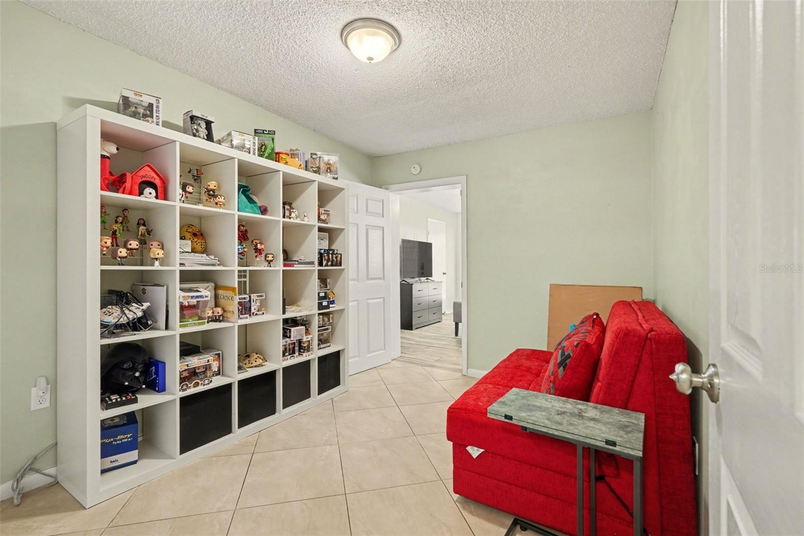 412 W IDLEWILD AVE, TAMPA, FL, 33604