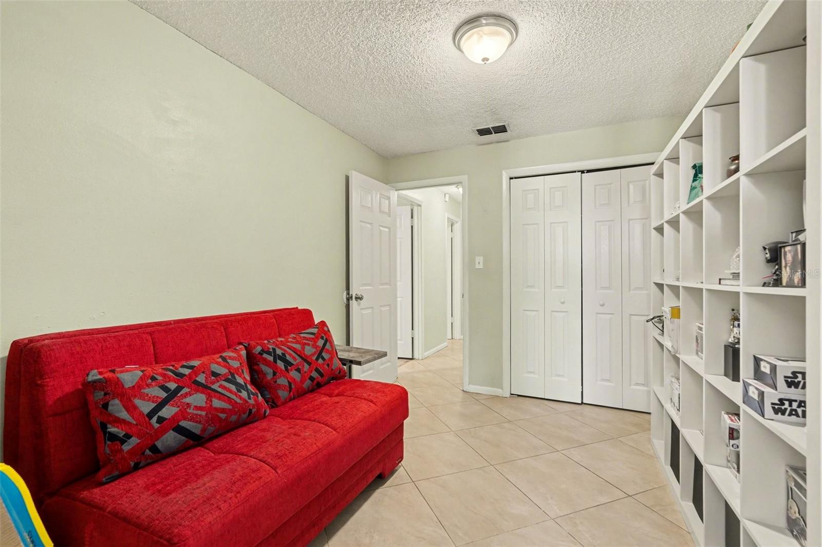 412 W IDLEWILD AVE, TAMPA, FL, 33604
