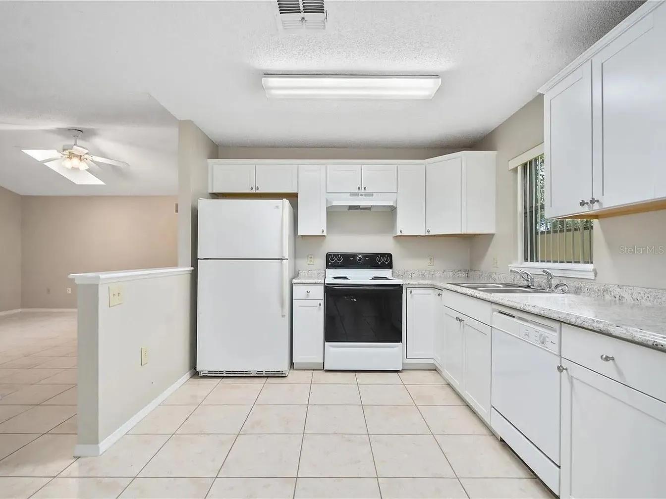 1600 CIMARRON HILLS DR, APOPKA, FL, 32703