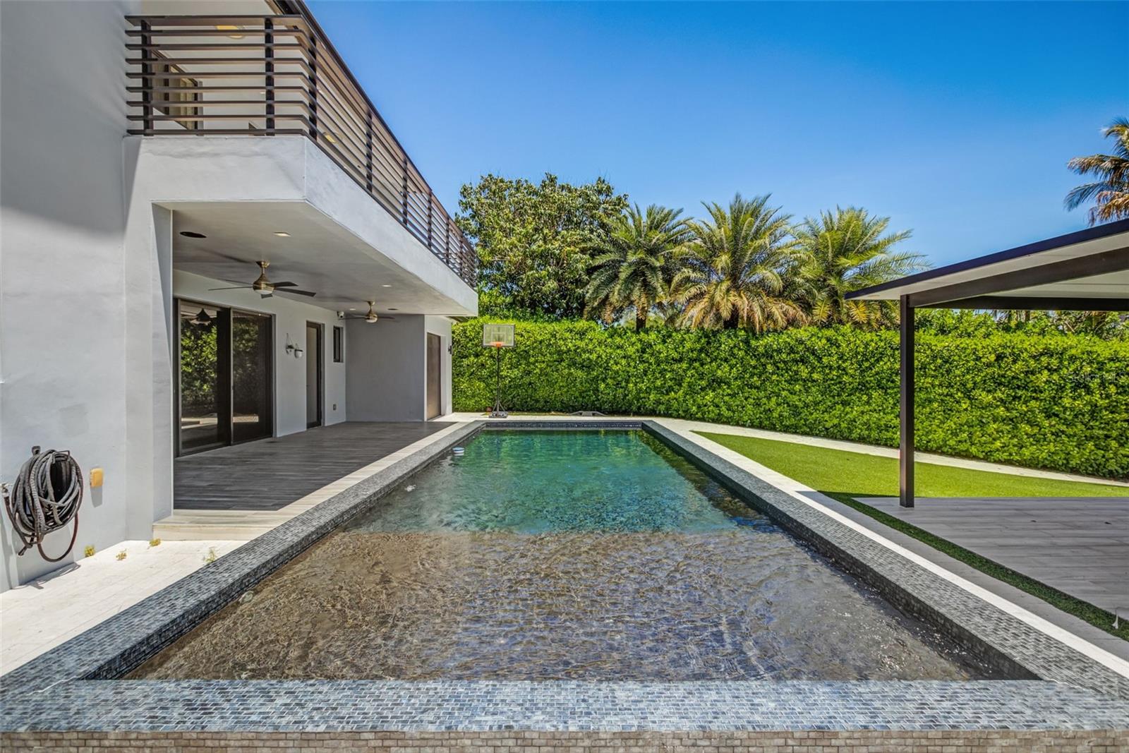 18101 NW 85TH AVE, HIALEAH, FL, 33015