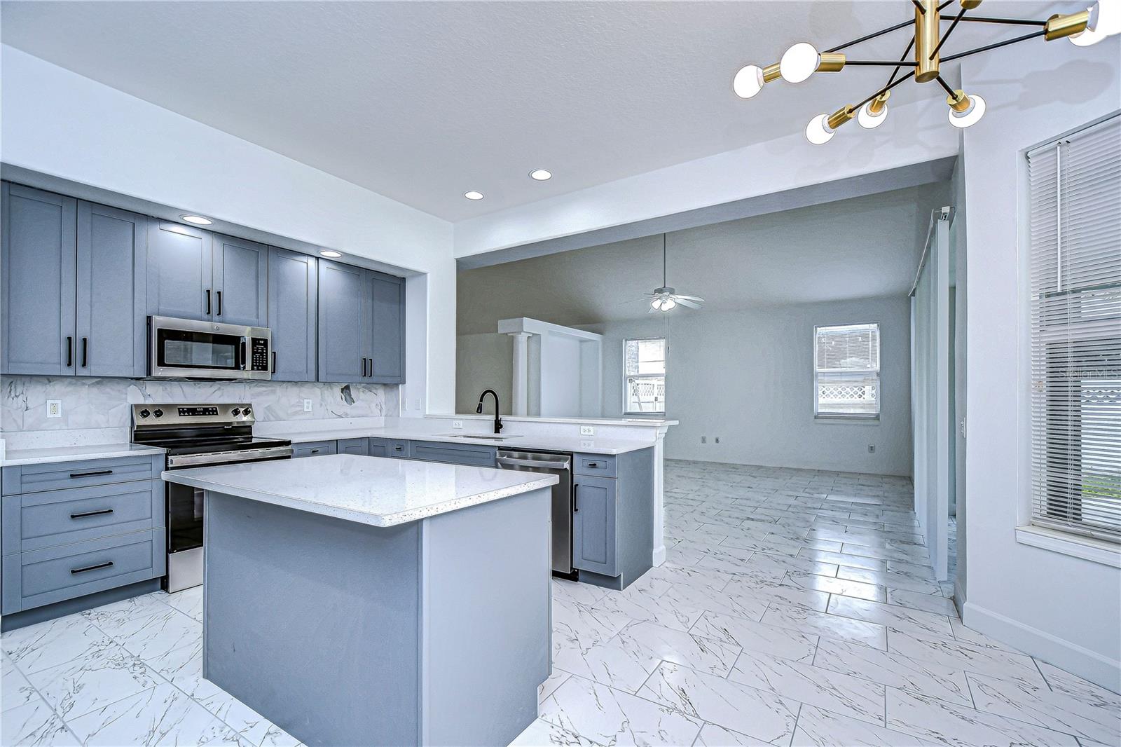 5103 ASHCREST CT, TAMPA, FL, 33647