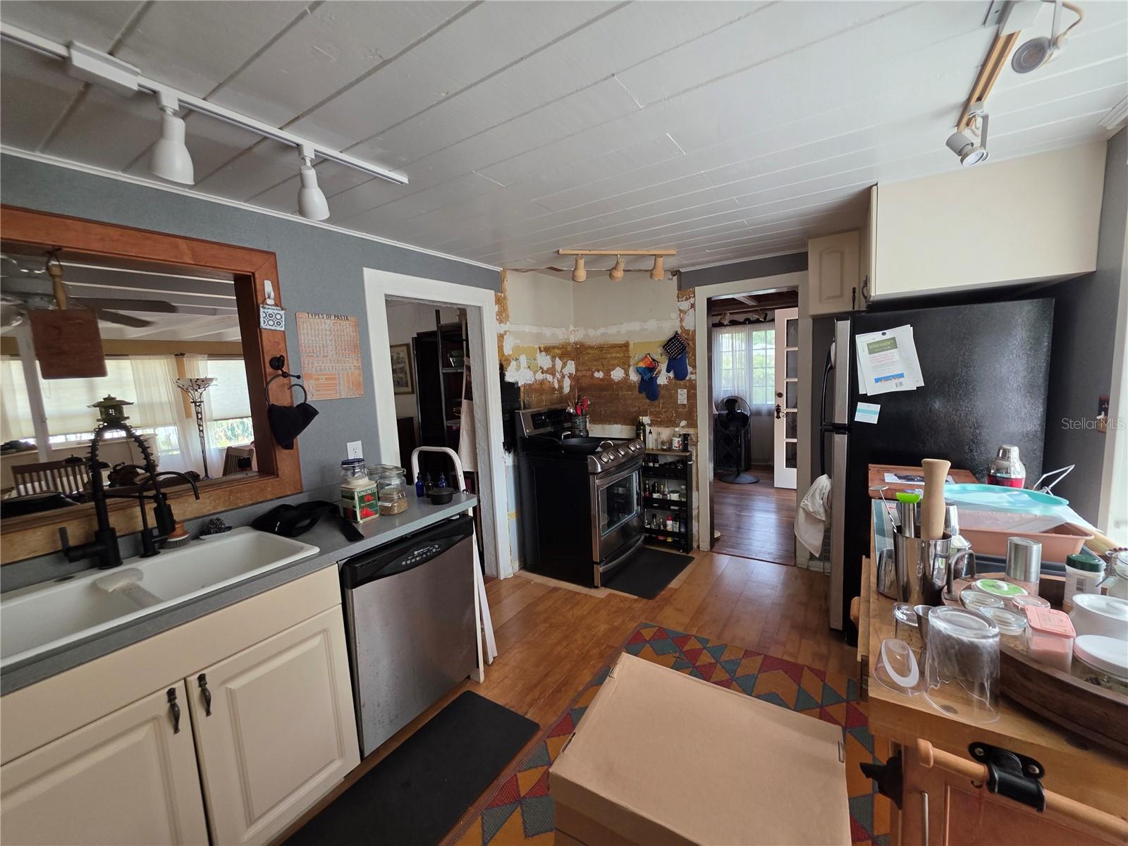 4237 SARASOTA AVE, SARASOTA, FL, 34234