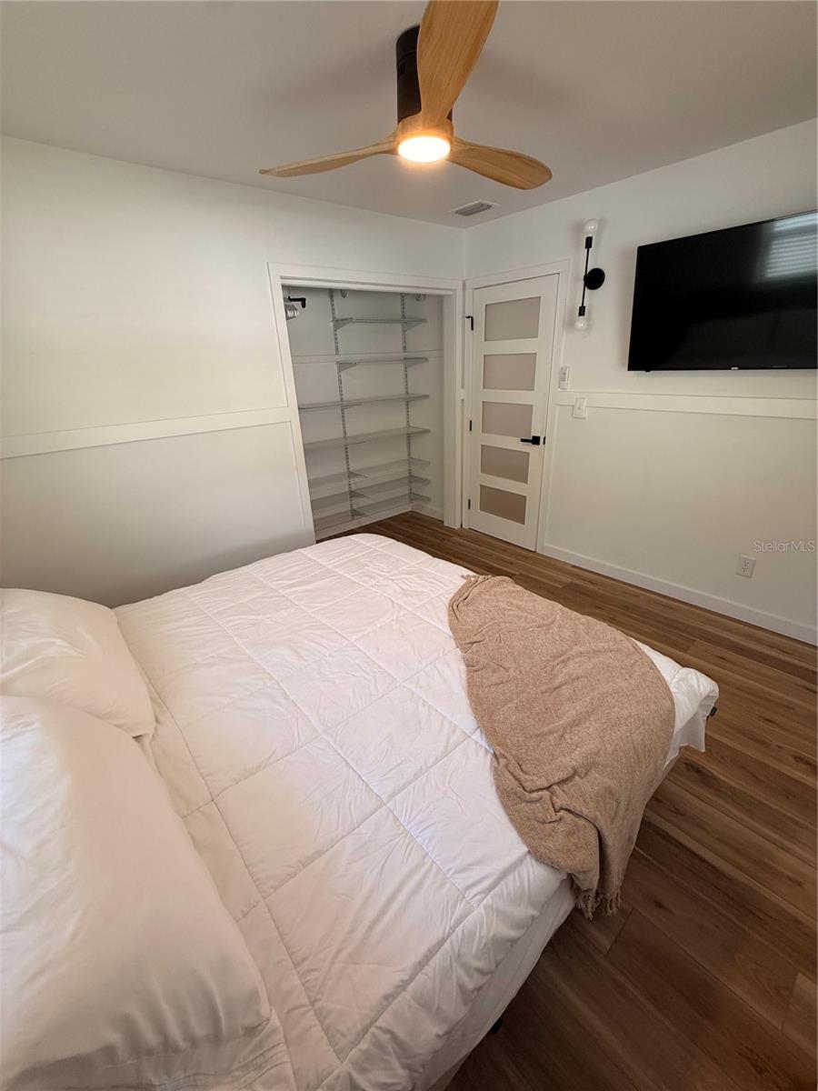 4227 HELENA ST NE, ST PETERSBURG, FL, 33703