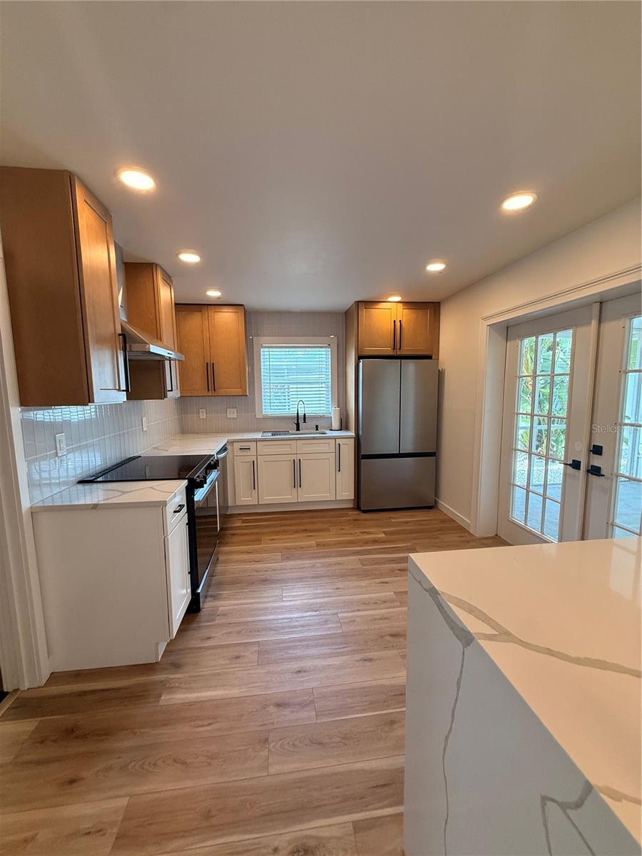 4227 HELENA ST NE, ST PETERSBURG, FL, 33703