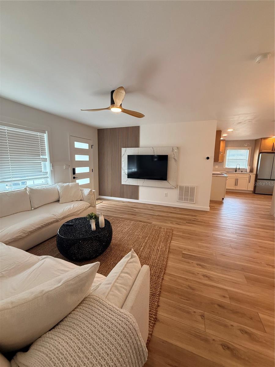 4227 HELENA ST NE, ST PETERSBURG, FL, 33703
