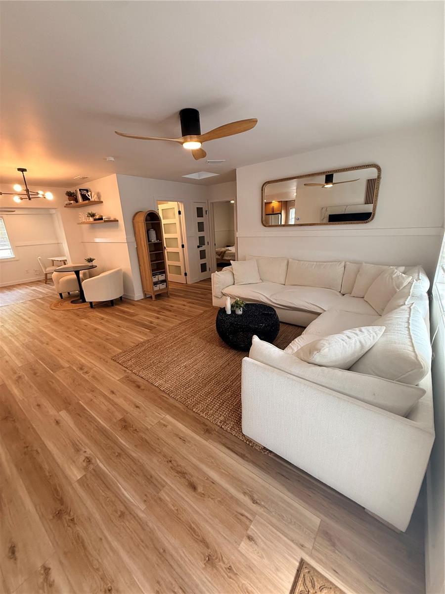 4227 HELENA ST NE, ST PETERSBURG, FL, 33703