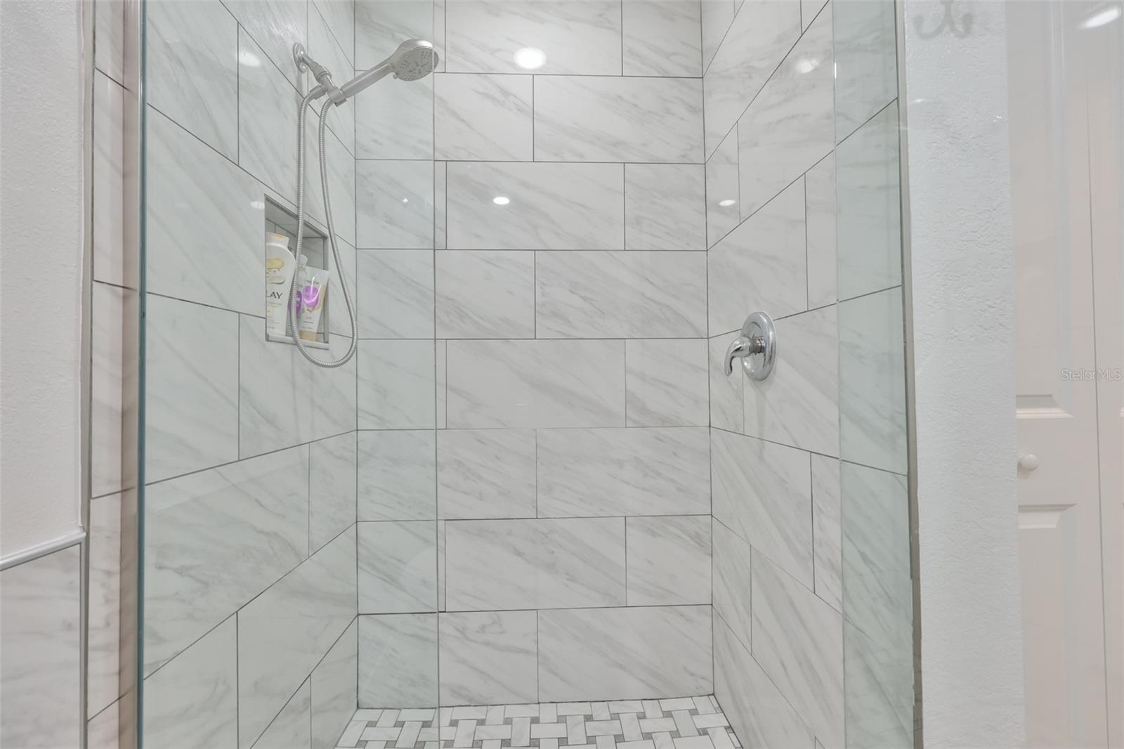 574 BOCA CIEGA POINT BLVD N #2205, ST PETERSBURG, FL, 33708