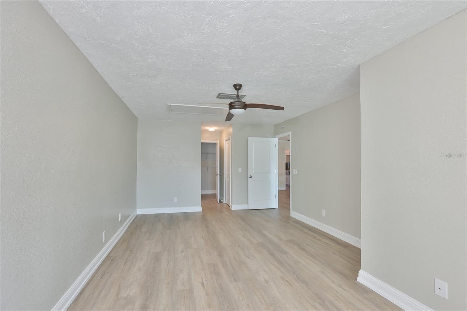 574 BOCA CIEGA POINT BLVD N #2205, ST PETERSBURG, FL, 33708