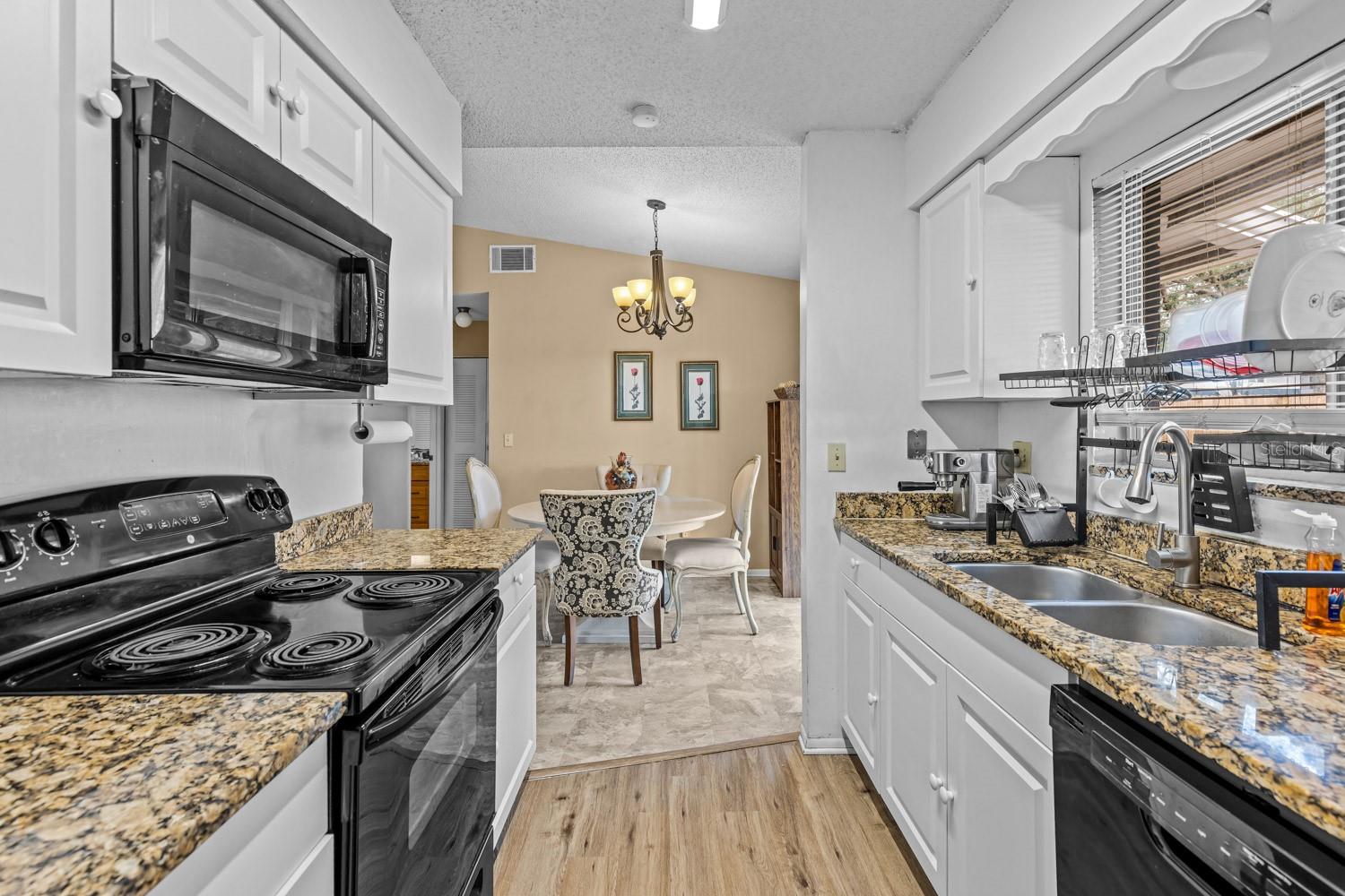 12102 WALDEN WOODS DR, ORLANDO, FL, 32826