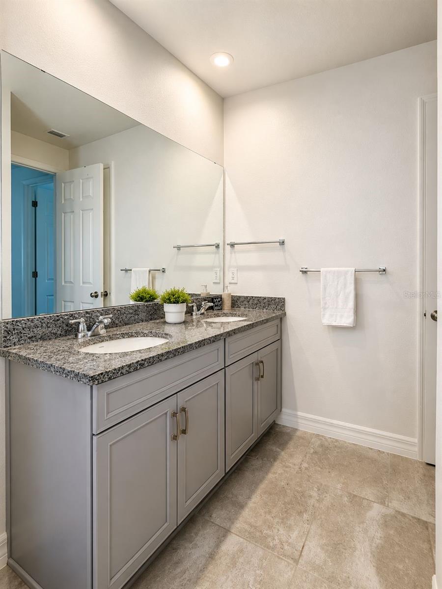 8948 EXPLORATION AVE, ORLANDO, FL, 32832