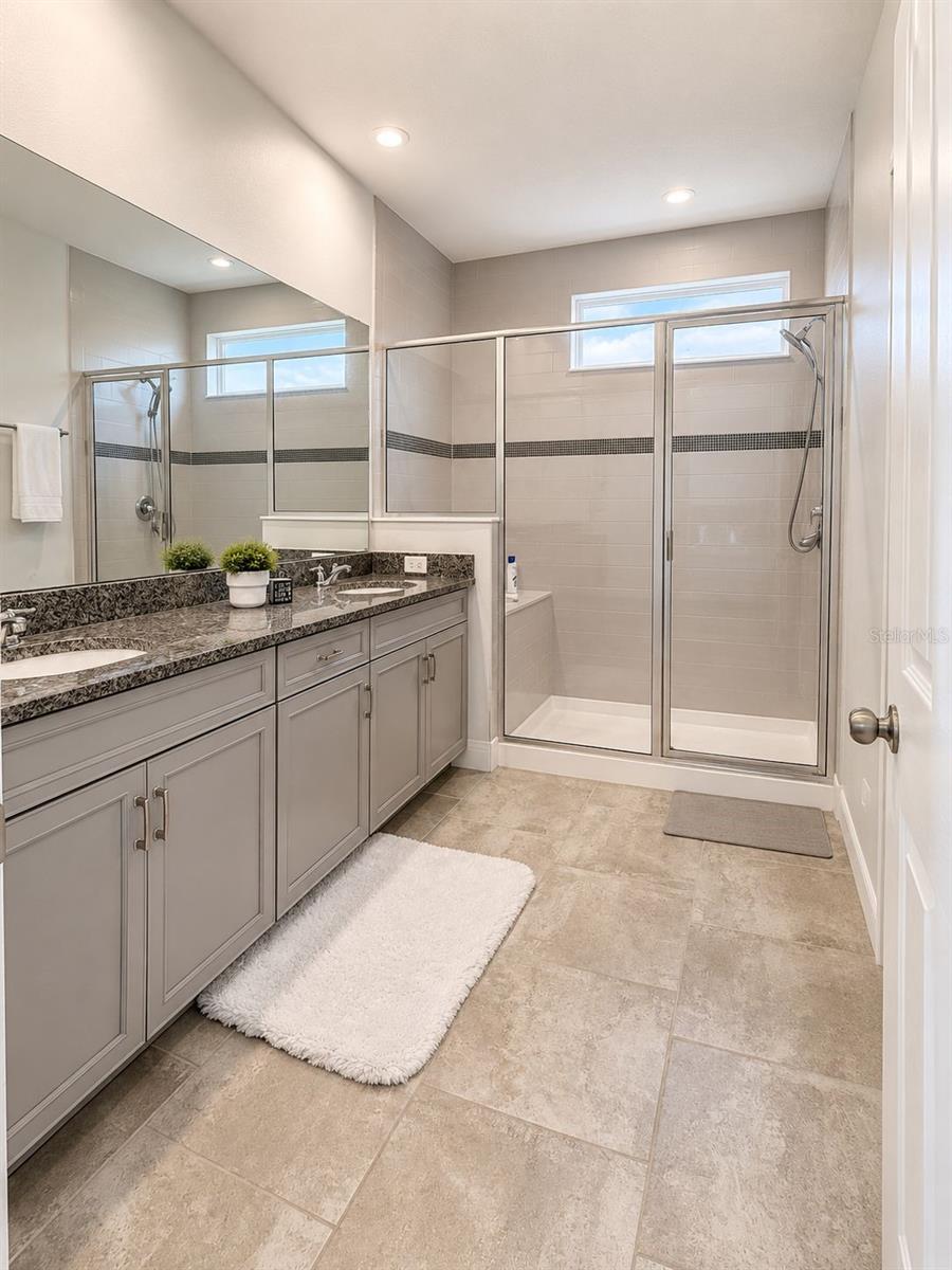 8948 EXPLORATION AVE, ORLANDO, FL, 32832