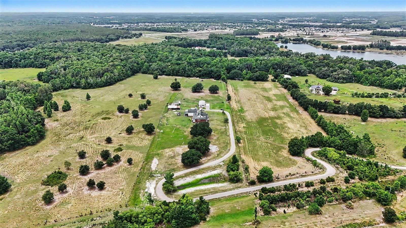 17161 MORRIS BRIDGE RD, THONOTOSASSA, FL, 33592