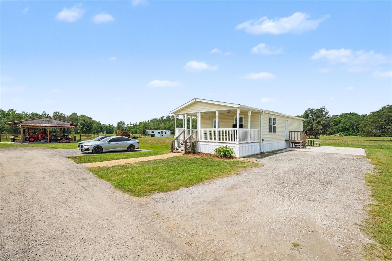 17161 MORRIS BRIDGE RD, THONOTOSASSA, FL, 33592