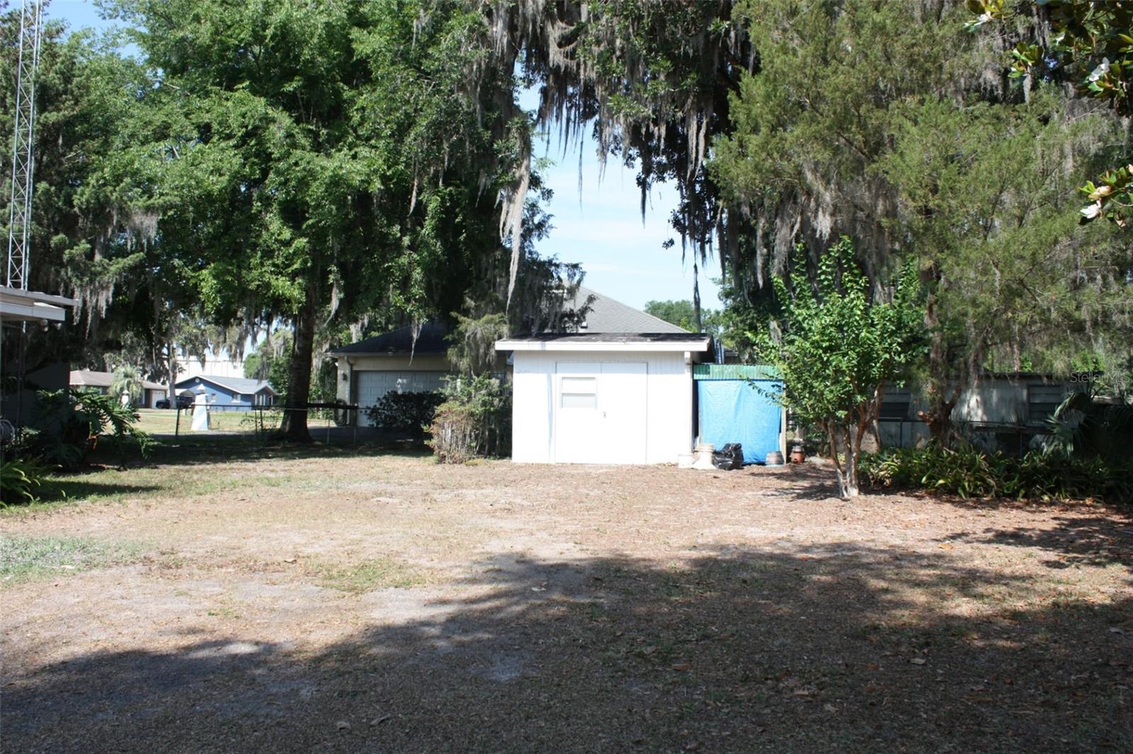 4331 MAGNOLIA AVE, LEESBURG, FL, 34748