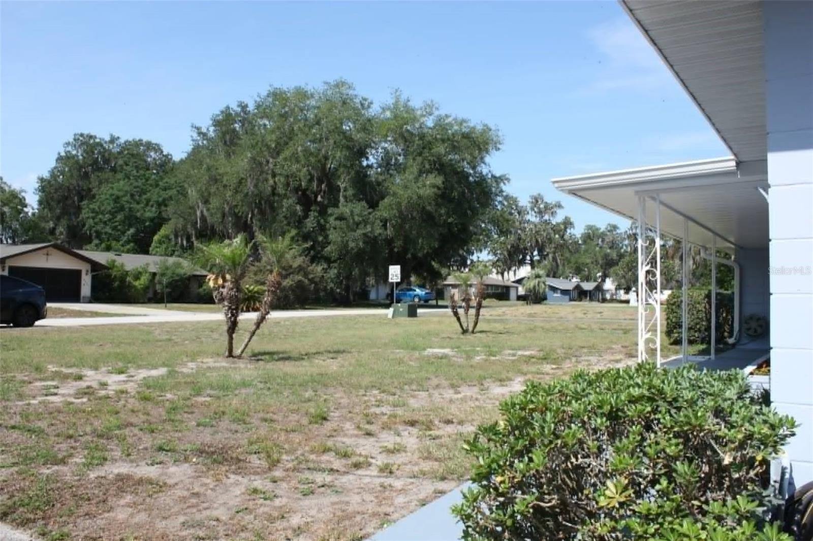 4331 MAGNOLIA AVE, LEESBURG, FL, 34748
